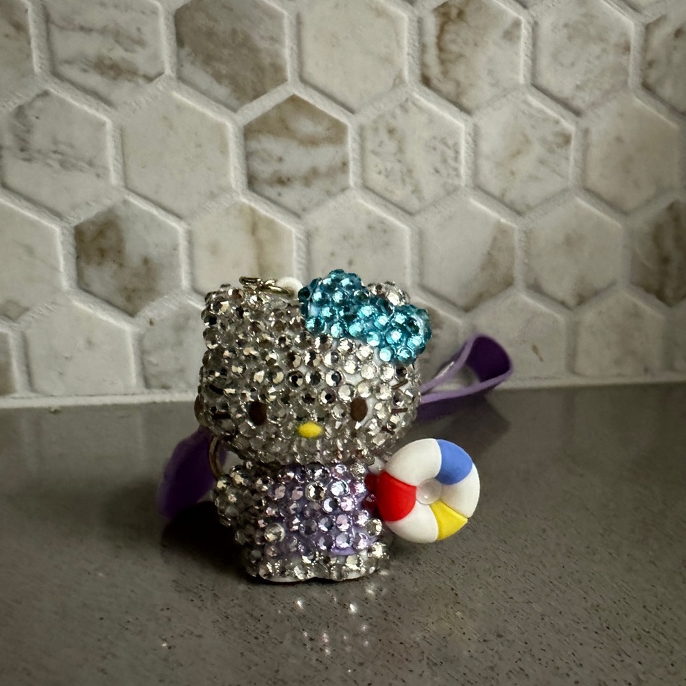 Hello Kitty Crystal Rhinestone Key Chain Key Ring Handbag Charm Jewelry Bling